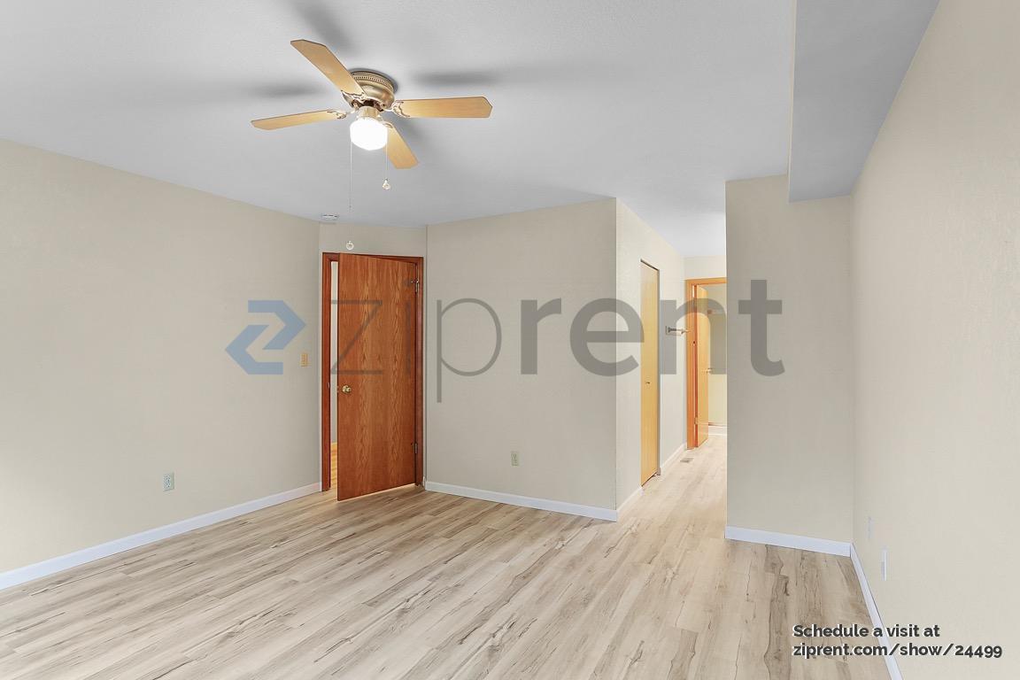 Building Photo - 31080 State Rte 20