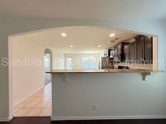 Building Photo - For Lease | Jenks | Available Now!