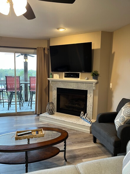 Building Photo - 1481 Ledges Dr