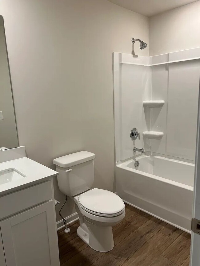 Building Photo - Brand New Townhome for Rent – West Spartanburg