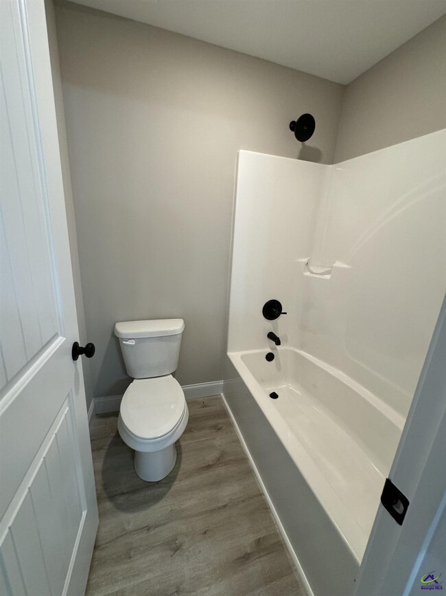 Building Photo - 312 Beau Claire Cir