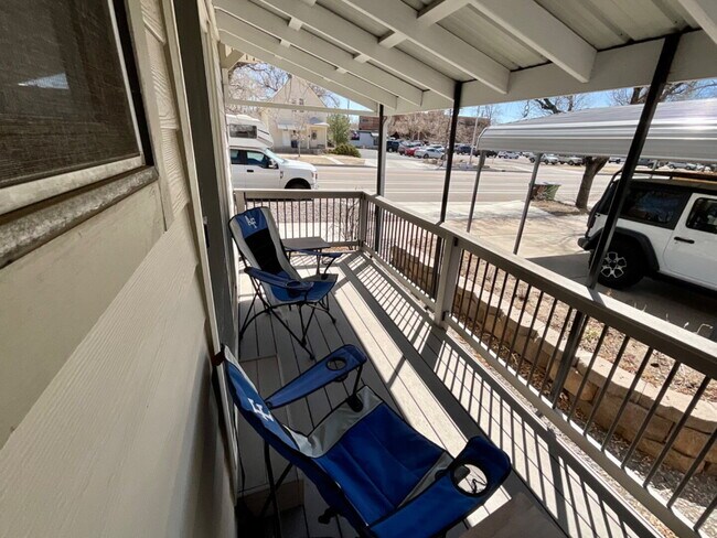 Building Photo - Charming 2-Bedroom Corner Lot Home with Be...