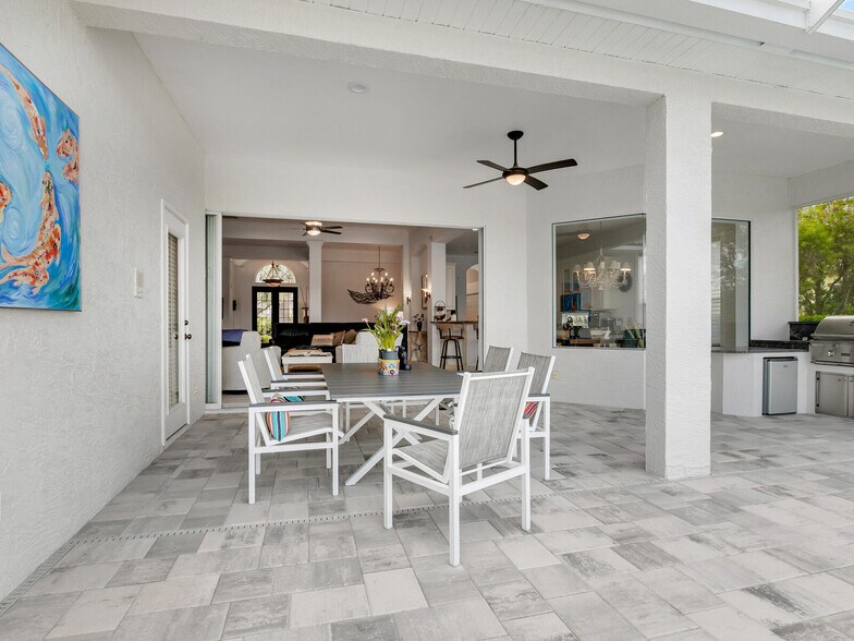 Building Photo - 7535 Ascot Ct