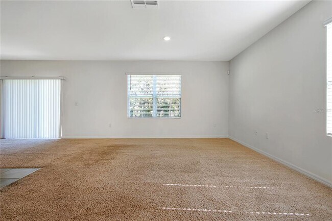 Building Photo - 736 Brooklet Dr