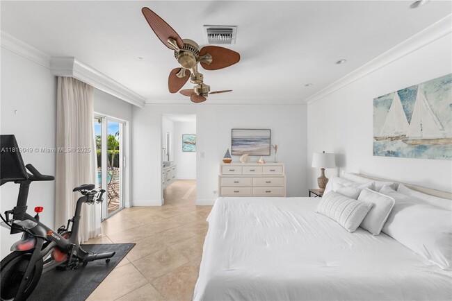 Building Photo - 4902 N Travelers Palm Ln
