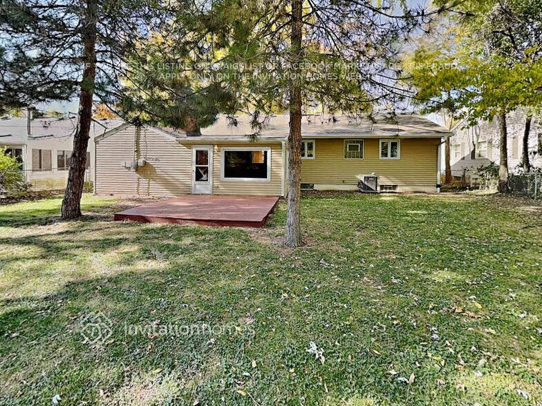 Building Photo - 407 N Derbyshire Ave