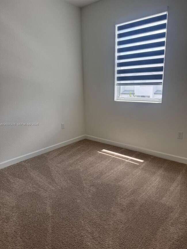 Building Photo - 17875 SW 359 Ter