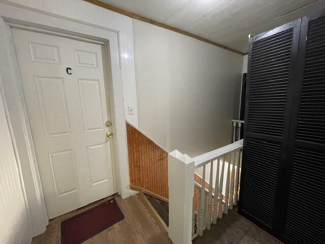 Building Photo - 300 Sortwell St