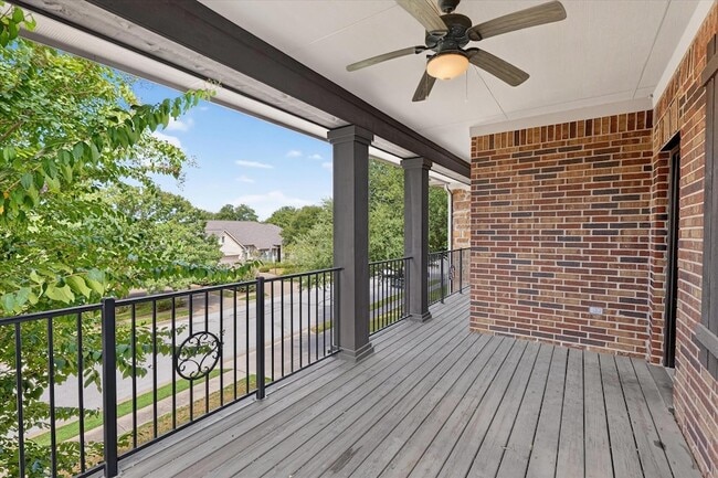 Building Photo - 3010 Lombardi Way