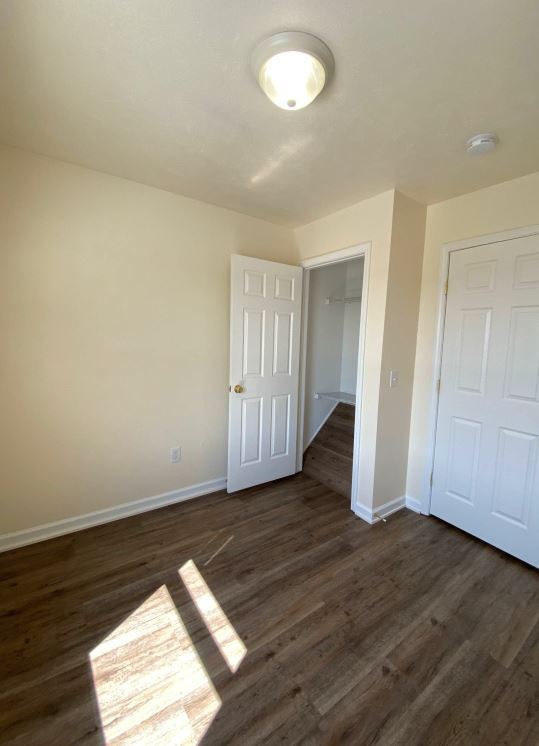 Building Photo - 204 Betsinger Rd