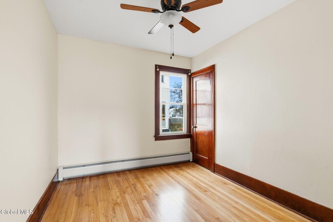 Building Photo - 16 Berkley Ave