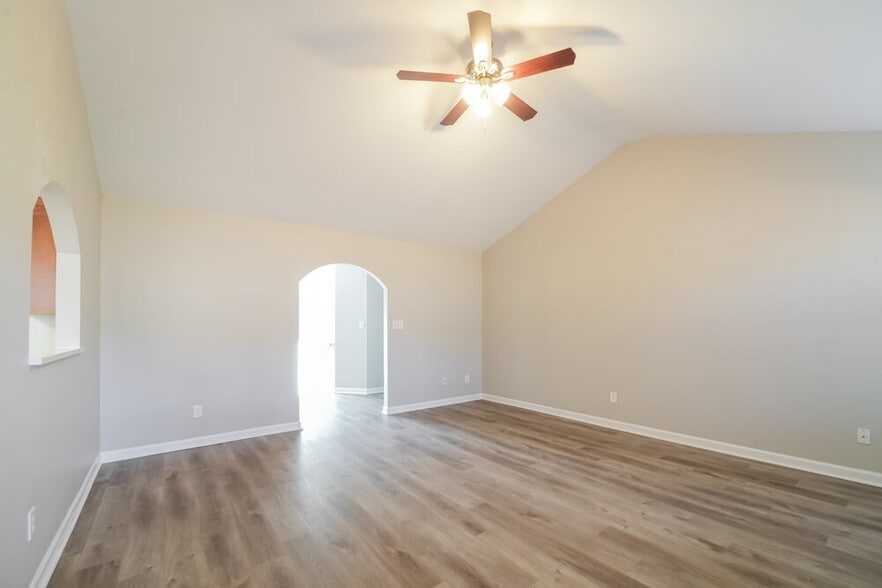 Building Photo - 2688 Trellis Oaks Ct SW