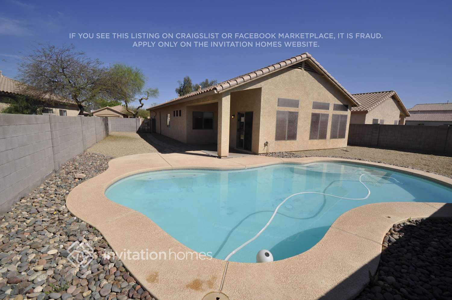 Building Photo - 13315 W Crocus Dr