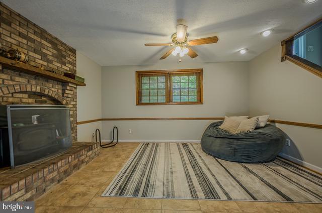 Building Photo - 12510 Basswood Dr