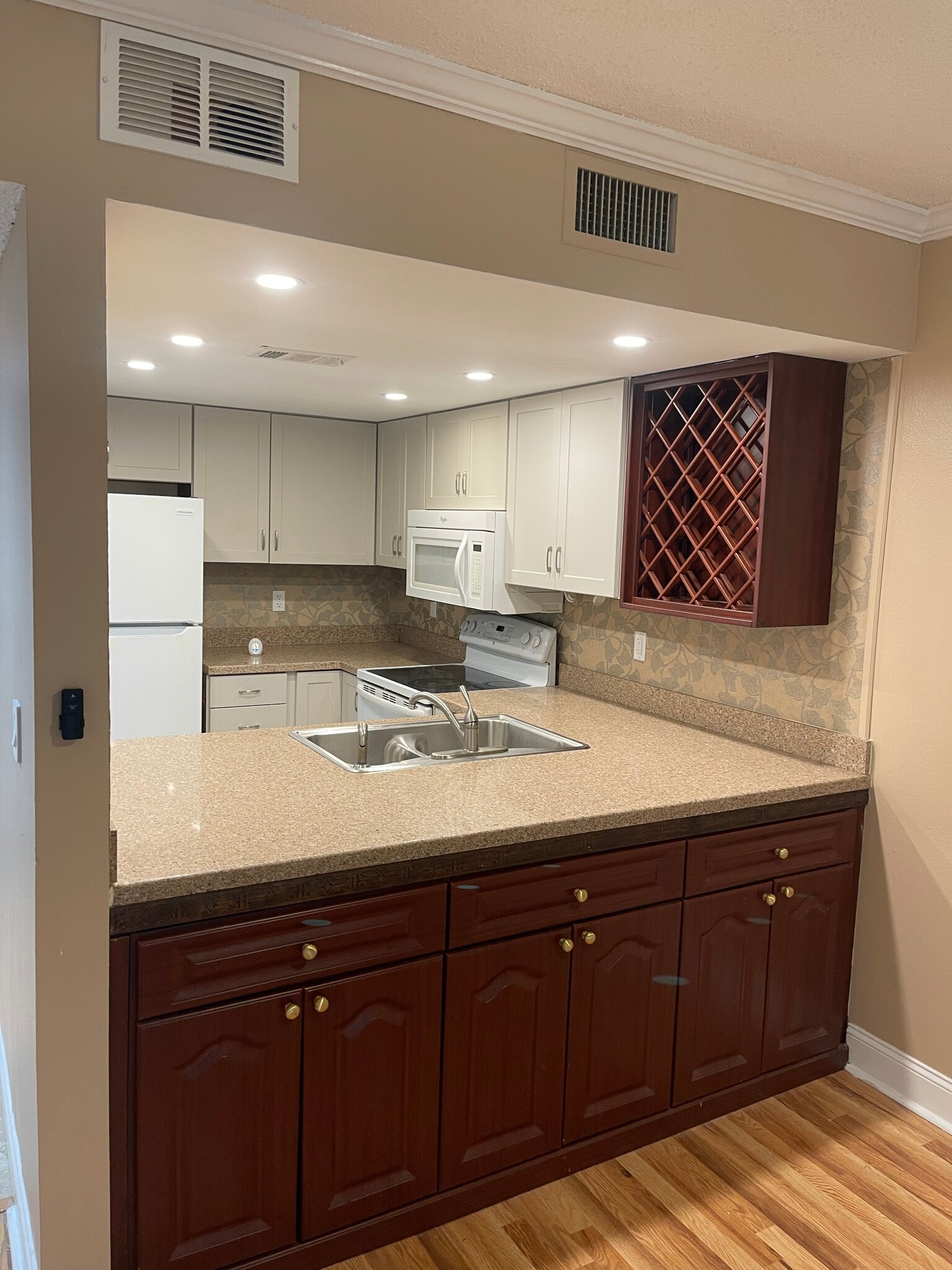 Building Photo - 4570 Ringwood Meadow