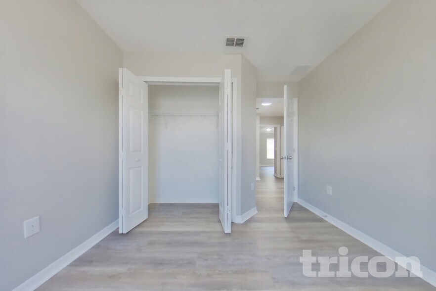Building Photo - 408 Idlewild Ave