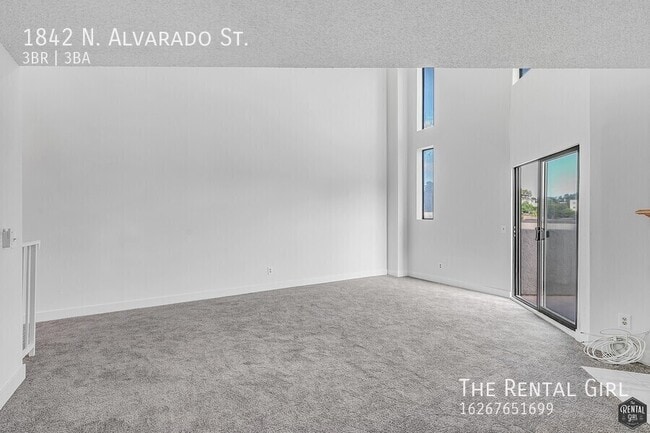 Building Photo - 1842 N Alvarado St