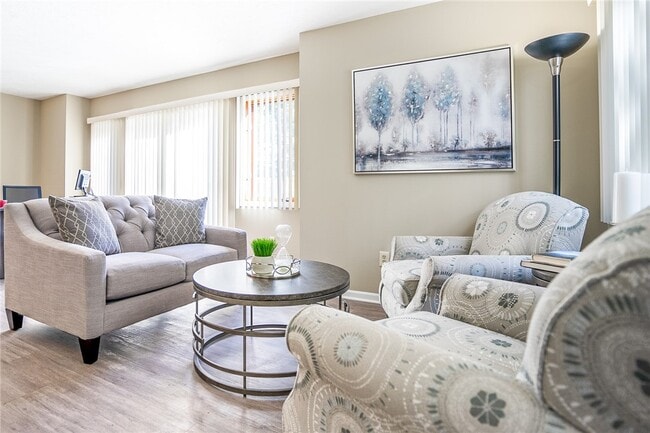 Building Photo - 36 Riverferry Way