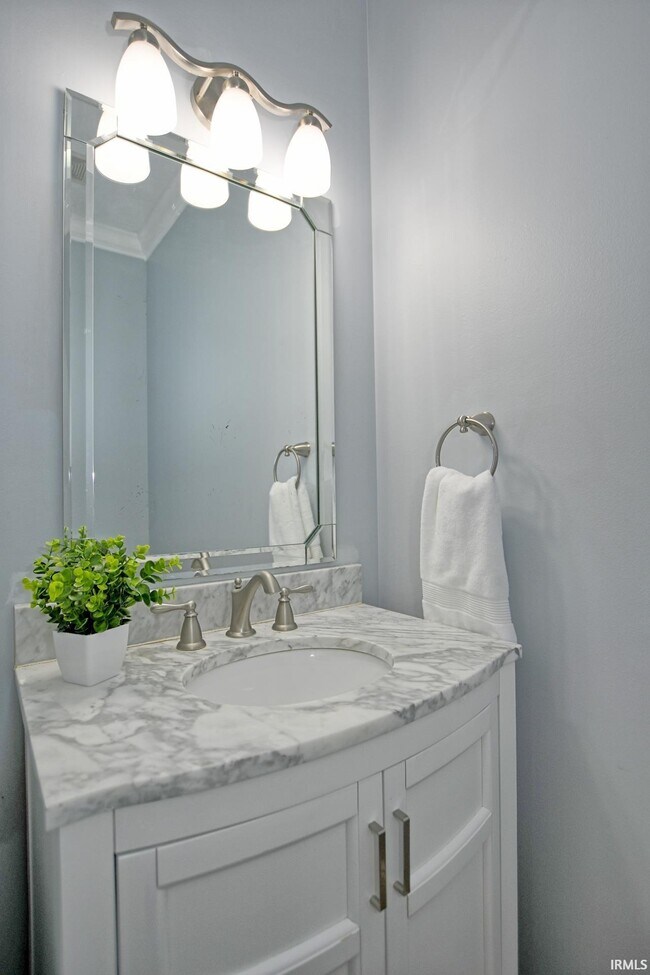 Building Photo - 4422 Wynbrooke Dr