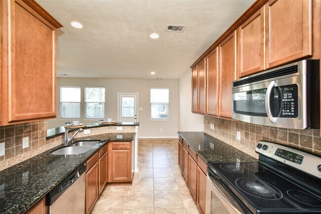 Building Photo - 18 Whitekirk Pl