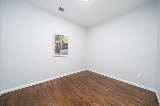 Building Photo - 408 Monastery Pl
