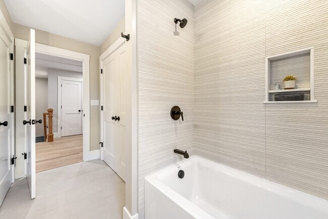 Building Photo - 110 Wilson Rd