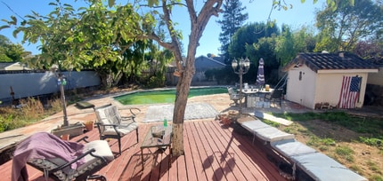 Building Photo - 1640 Baywood Dr