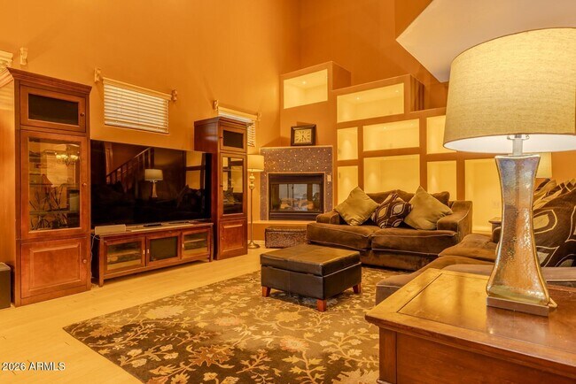 Building Photo - 18425 N 14th St