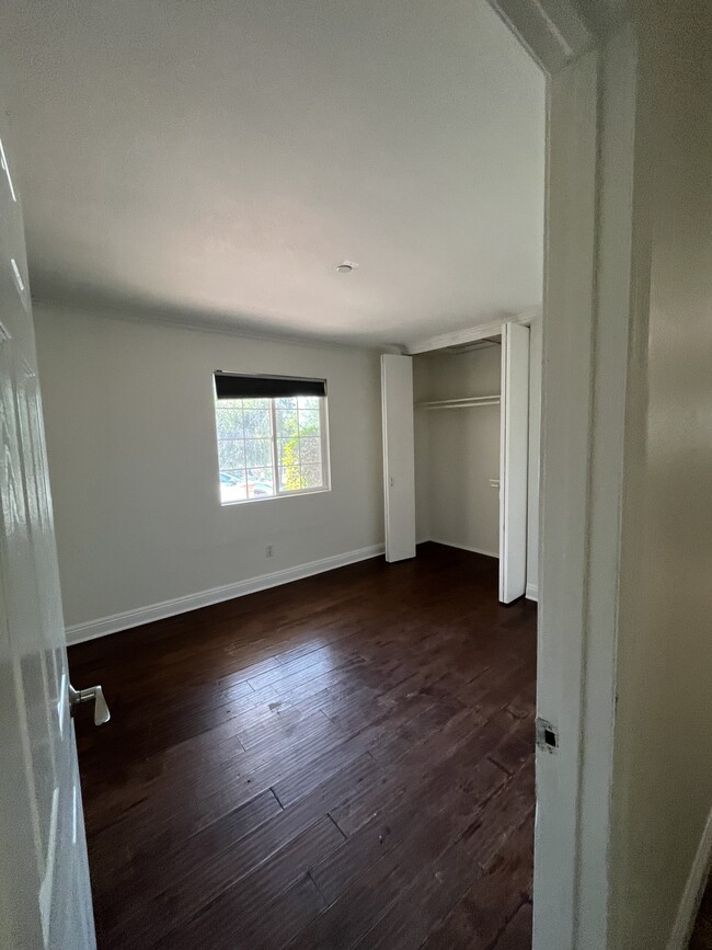 Building Photo - 12727 Shenley St