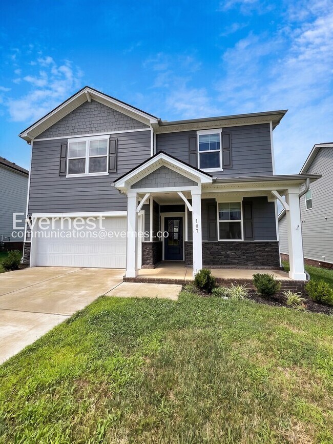 Building Photo - 4 Bed/3 Bath Home with Fenced Yard / Pet-Friendly / Available Now!