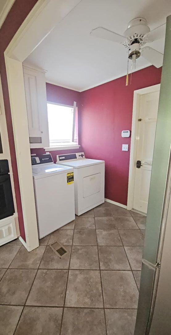 Building Photo - Beautiful 3 bed home