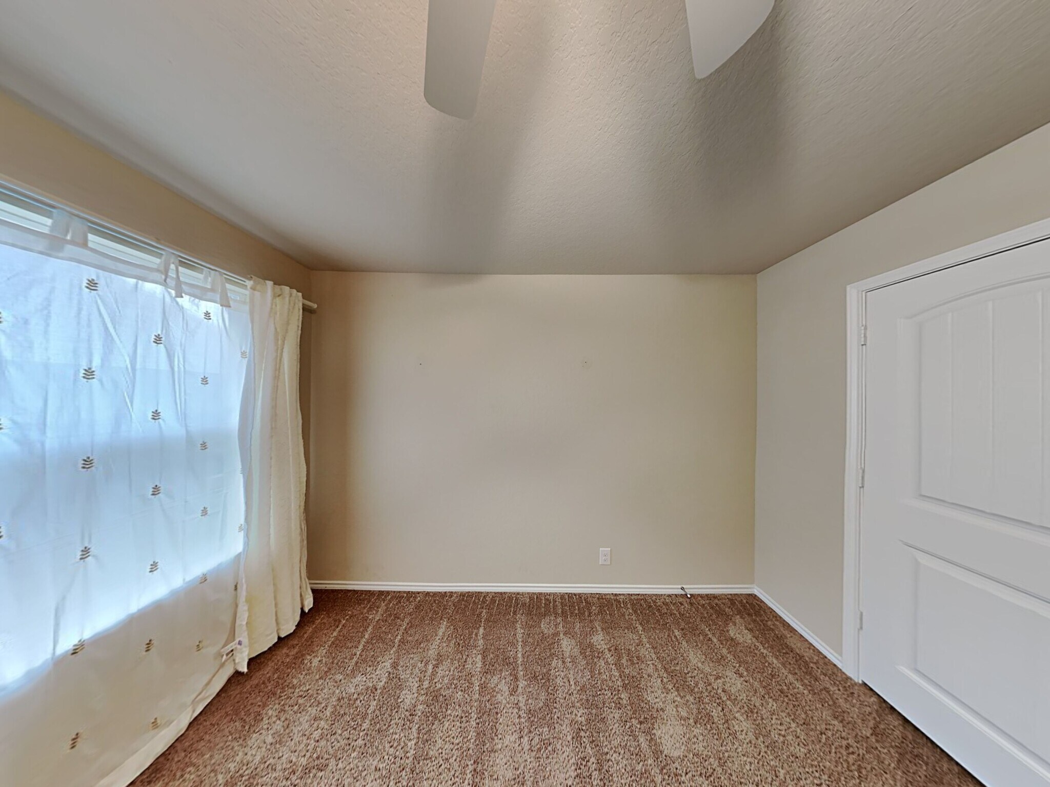 Building Photo - 721 Brown Thrasher