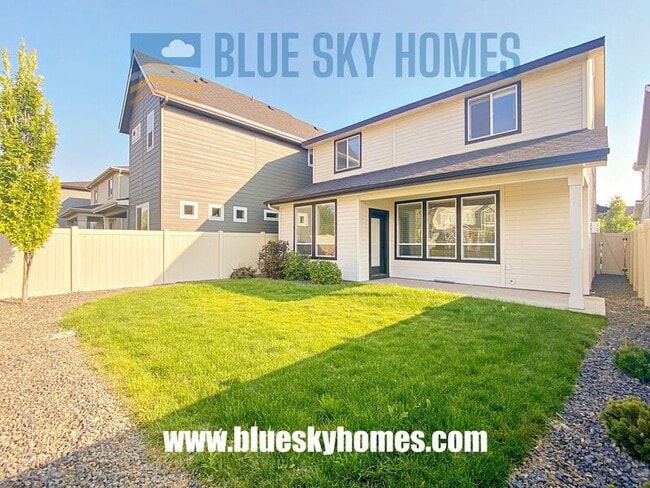 Building Photo - 1836 E Knobcone Dr