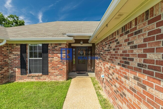 Building Photo - 3 Bed/2 Bath Home in Branch Creek in Byram