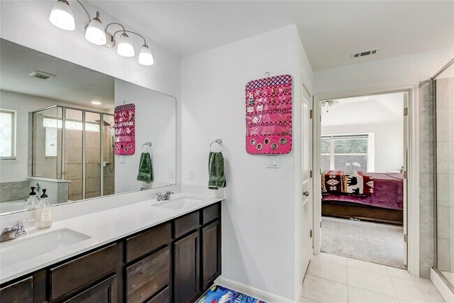 Building Photo - 728 Marbella Vista Way