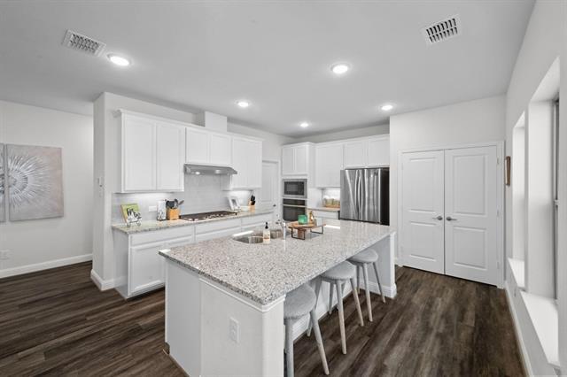 Building Photo - 112 Peach Orchard Ln