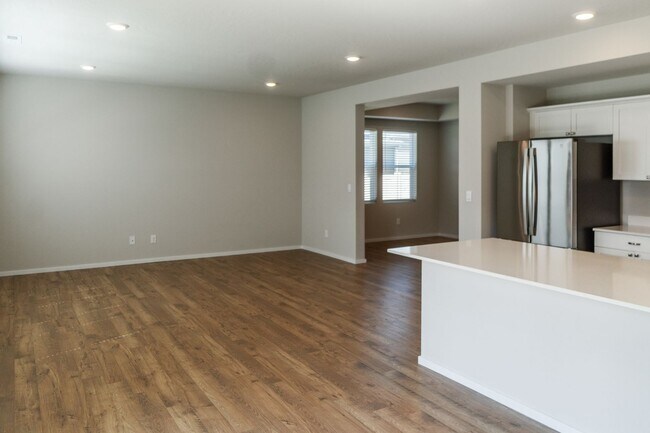 Building Photo - 5813 W Georgetown Ln