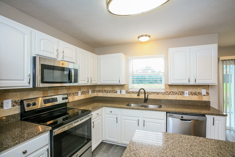 Building Photo - 16722 Maraschino Dr