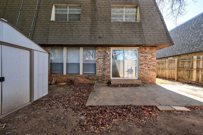 Building Photo - 4703 NW 63rd St