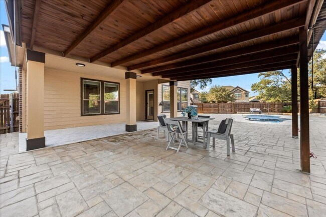 Building Photo - Move-In Ready Home with Resort-Style Backyard