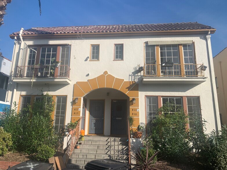 FRONT OF BUILDING - 410 N Orange Grove Ave