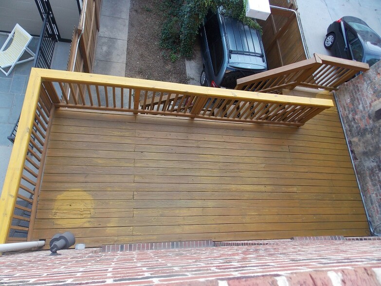 Large Deck Off of Family Room - 1619 12th St NW