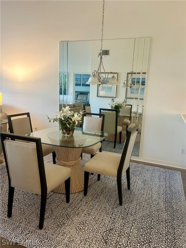 Building Photo - 14751 Hole in 1 Cir