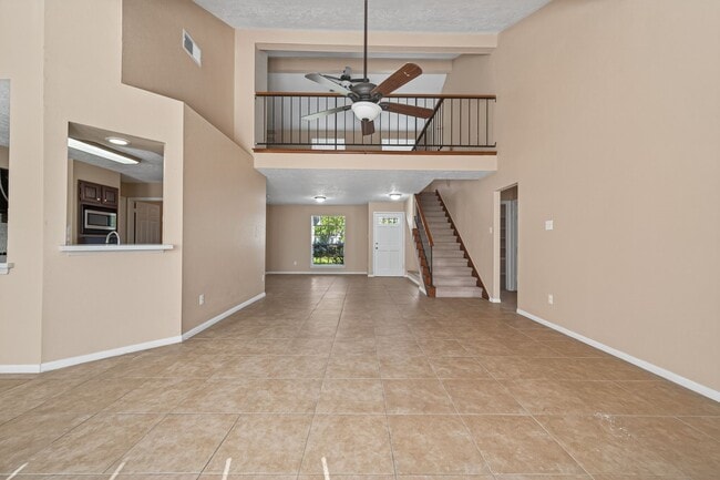 Building Photo - 3210 Kempwood Dr