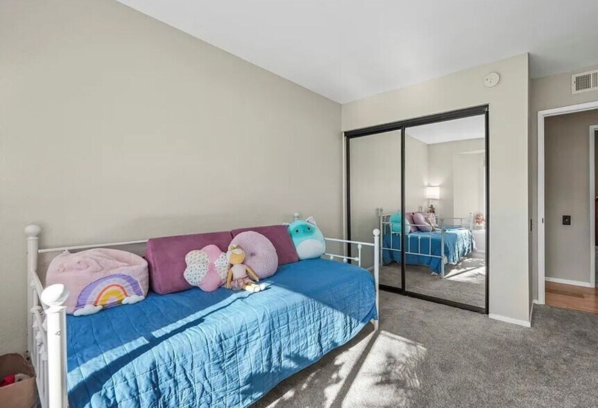 Building Photo - 29827 Camino Cristal