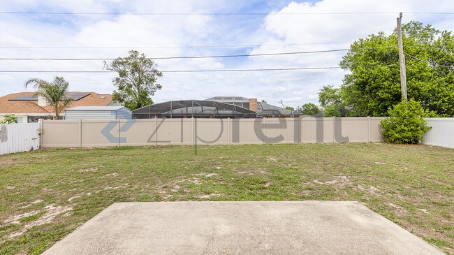 Building Photo - 2750 Gramercy Dr