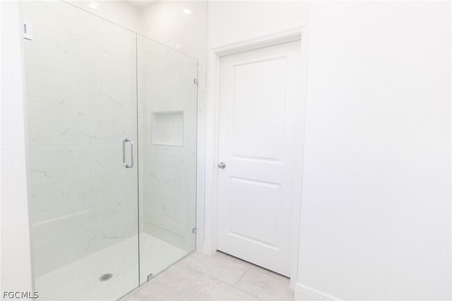 Building Photo - 9041 Lamkin Cir