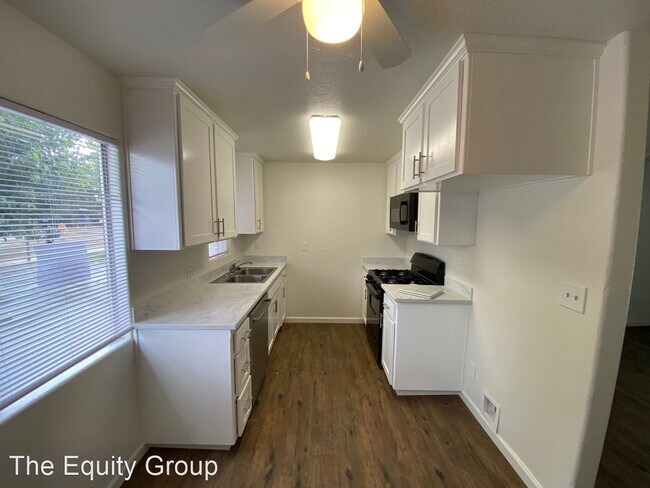 Building Photo - 3 br, 1 bath House - 182 Linda Vista Dr