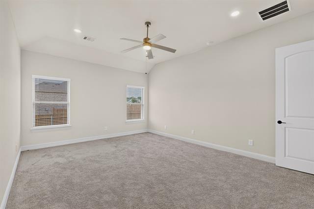 Building Photo - 814 Lakewood Ct