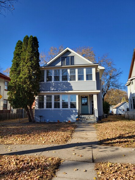 Building Photo - 3240 Pillsbury Ave S